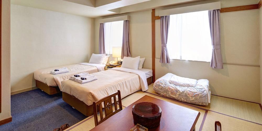 Okinawa Sun Plaza Hotel Naha Zewnętrze zdjęcie