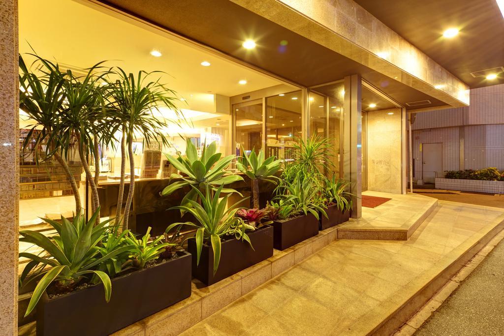 Okinawa Sun Plaza Hotel Naha Zewnętrze zdjęcie